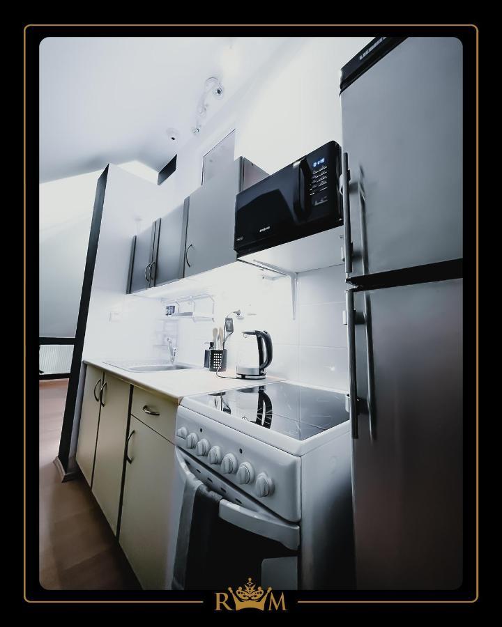 Rm Luxury Apartment In Prague • 6 People • Free Parking • Pets Praga Exterior foto