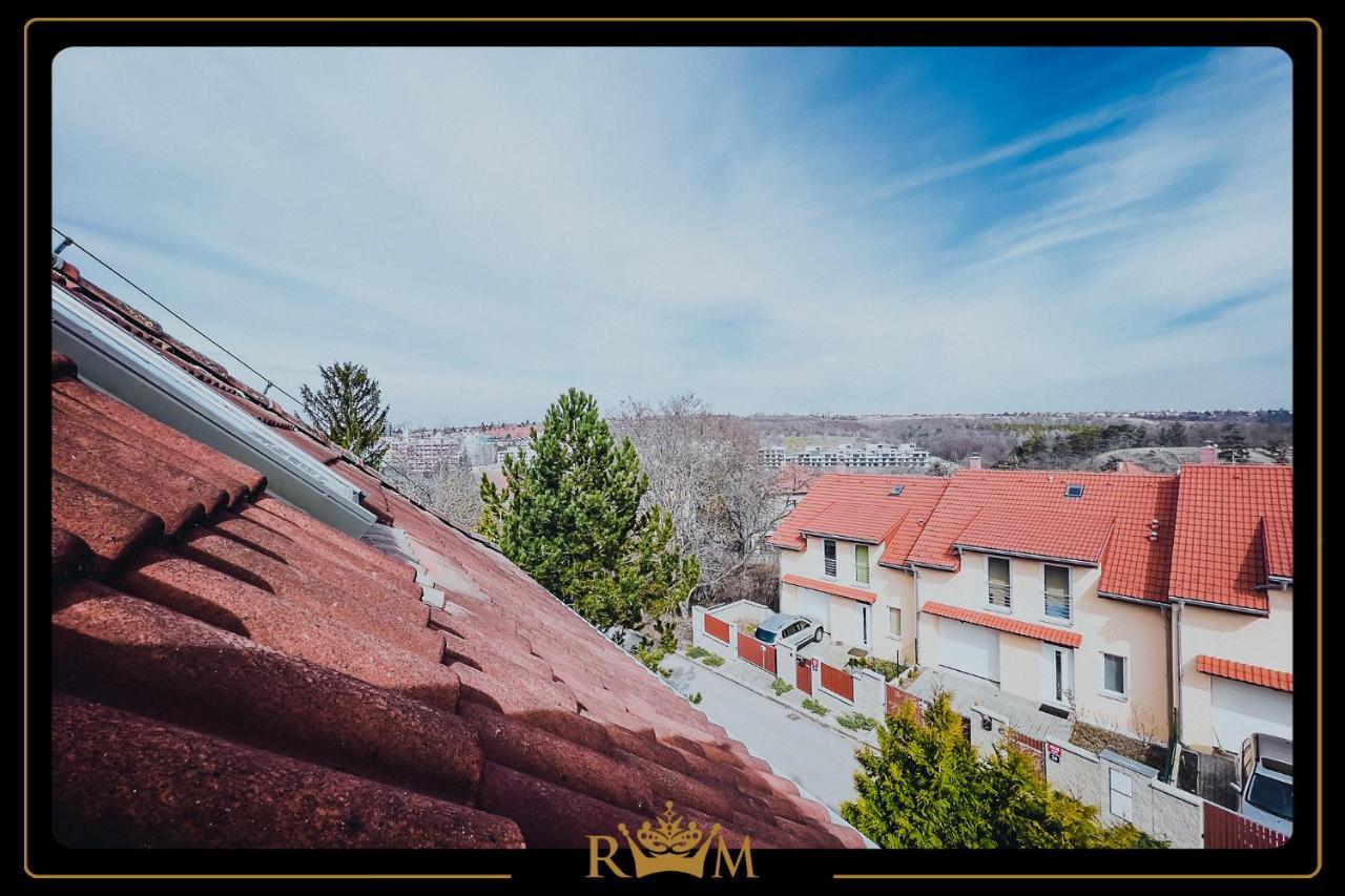 Rm Luxury Apartment In Prague • 6 People • Free Parking • Pets Praga Exterior foto